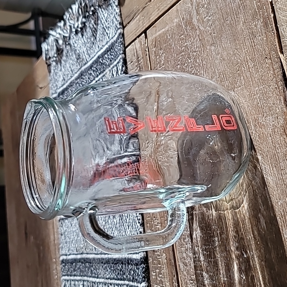 Vintage glass Evenflo quart measuring cup